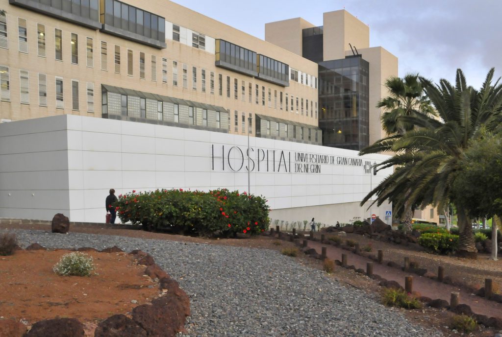 El Hospital Dr. Negrín retoma las aulas educativas dirigidas a escolares enmarcadas en la programación del Aula de Pacientes