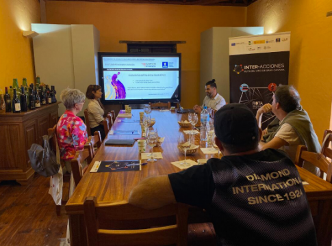 Empresas de Turismo Activo cursan un taller técnico para incorporar la oferta temática en la Ruta del Vino de Gran Canaria