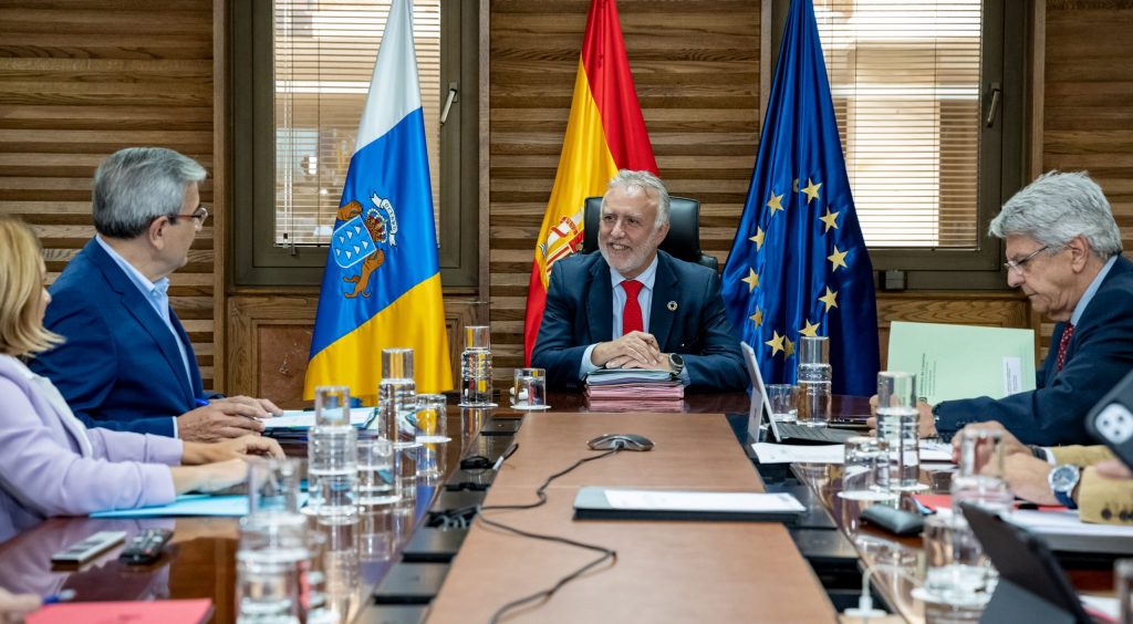 El Gobierno regula el teletrabajo, modalidad que ahora practican un día a la semana 3.250 de sus empleados
