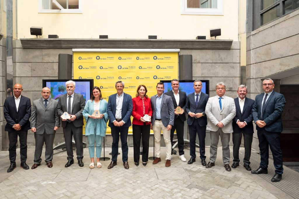 CaixaBank y la Fundación La Caja de Canarias entregan los ‘Premios Canarias de Economía Sostenible’ 