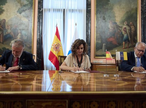 El Gobierno de Canarias y el Cabildo de La Gomera firman con el Gobierno de España la ‘Estrategia Gomera36’