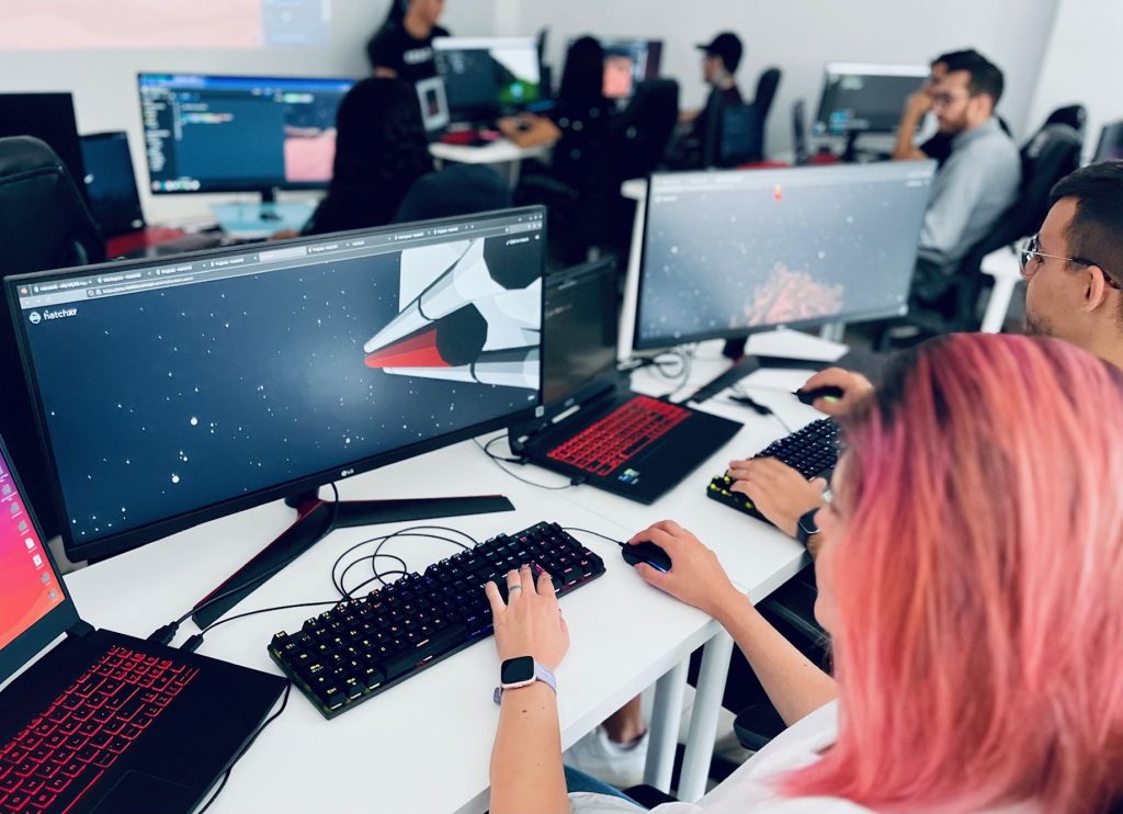 Summer CodeCamp, un campus de verano para despertar vocaciones tecnológicas en Canarias