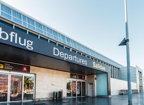 Canarias se sitúa como el tercer destino turístico en abril, con casi 1,2 millones de visitas