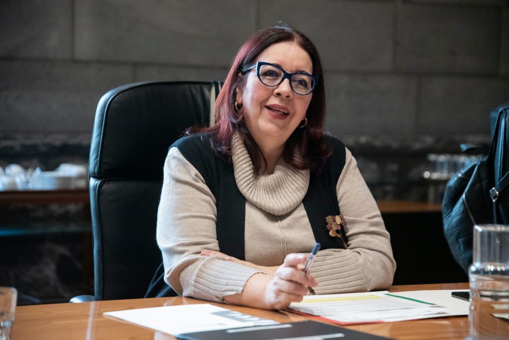 Educación distribuirá 13.552 tarjetas monedero este verano a familias vulnerables para la compra de alimentos