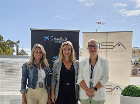 CaixaBank Dualiza y Fundación Sergio Alonso analizan el futuro de la Informática en Canarias