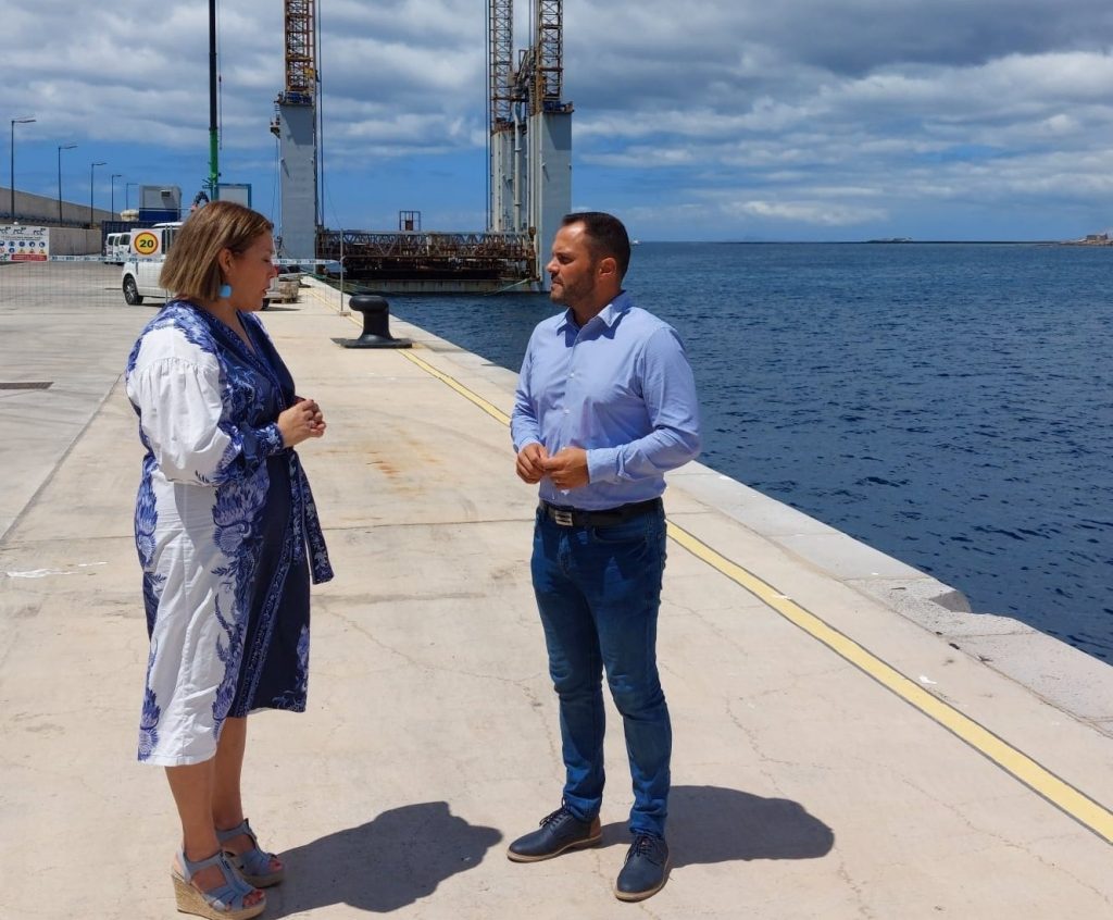 En marcha las obras para ampliar el muelle de Naos, destinado a cruceros 