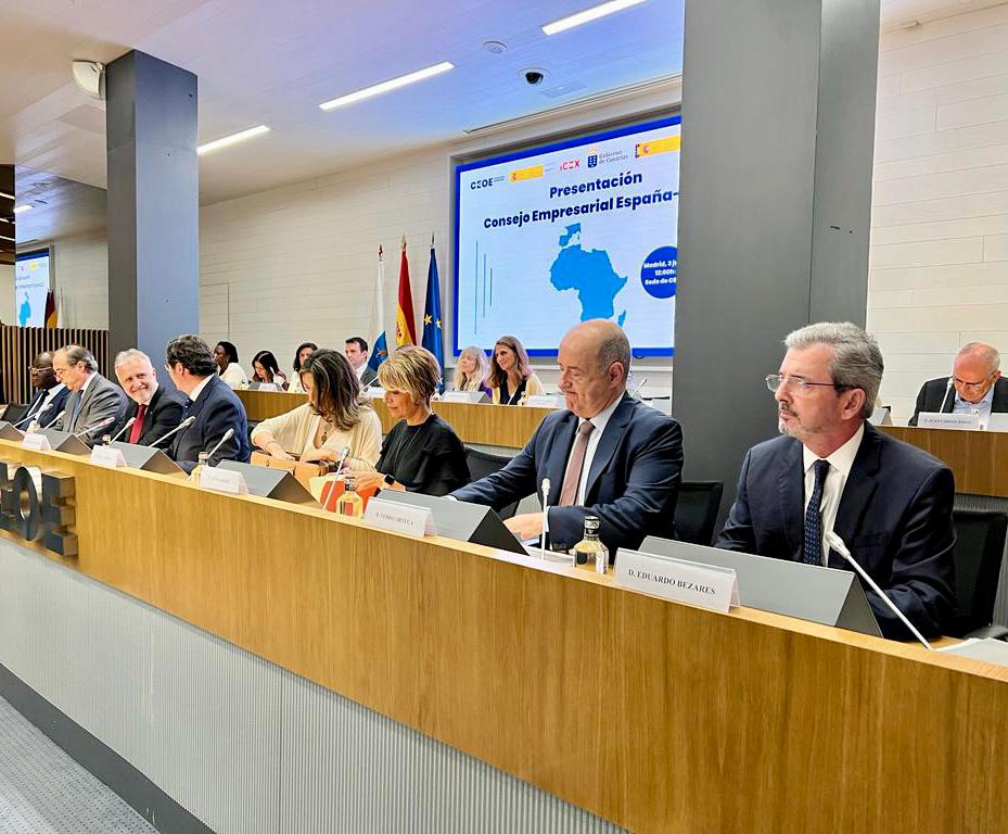 CEOE promueve junto a CEOE Tenerife, la Confederación Canaria de Empresarios y el apoyo del Gobierno de Canarias la creación del Consejo Empresarial España – África, cuya secretaria general va estar en nuestro archipiélago.