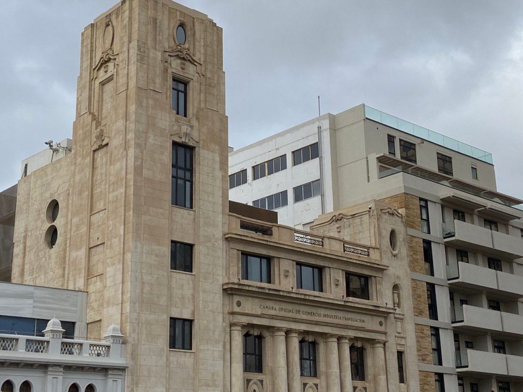 La Cámara advierte del riesgo de implantar una tasa turística sin evaluar su impacto en la economía y el empleo de Tenerife