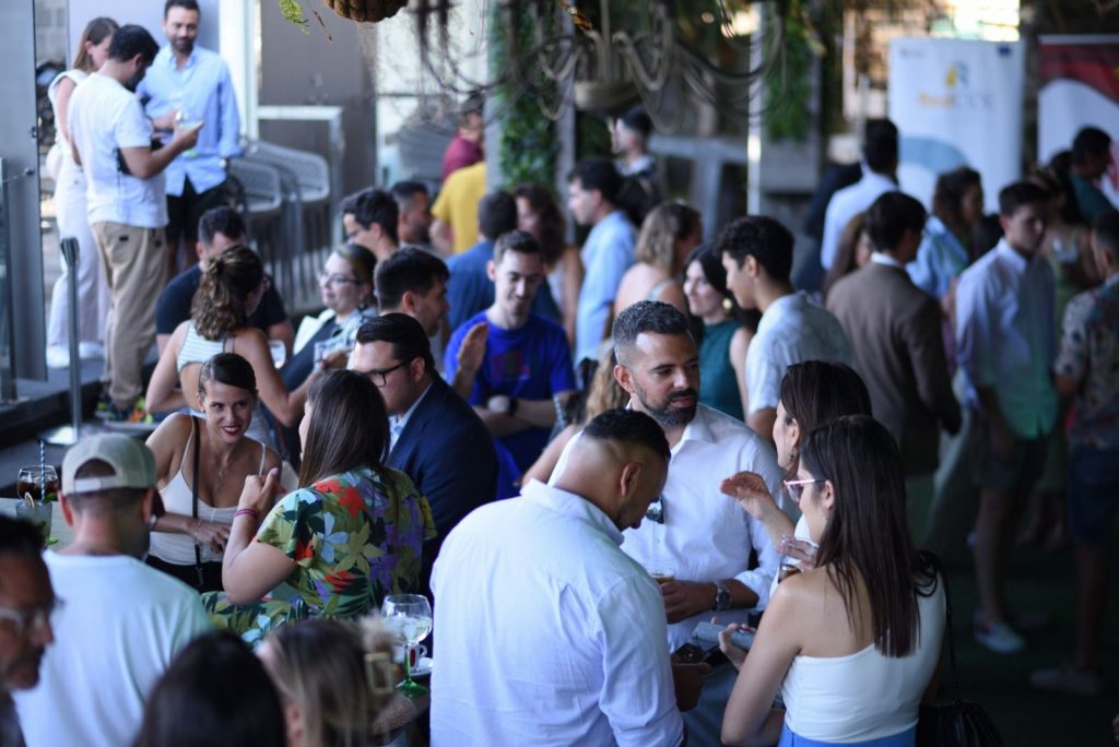 AJE Canarias trabaja para sacar adelante la Ley Canaria de Apoyo a la Juventud Empresaria