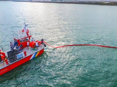 Ocean Cleaner Technology posee los mejores barcos de limpieza marina del mundo
