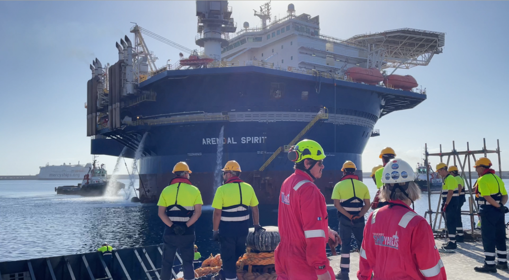 Tenerife Shipyards consigue cerrar un contrato con el hotel flotante Arendal Spirit a la par de recibir la nueva concesión de casi 23.588m2 de lámina de agua en el Puerto de Santa Cruz de Tenerife