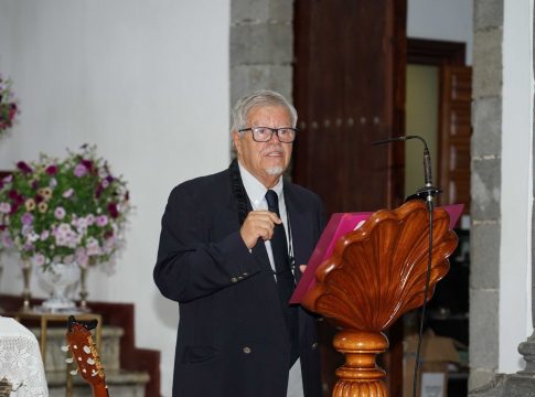 José Víctor Afonso pregona las fiestas en honor al Santísimo Cristo de Tacoronte