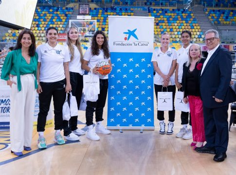 El Club Baloncesto Islas Canarias recibe el apoyo de la Fundación “la Caixa” para su programa de multiculturalidad e integración