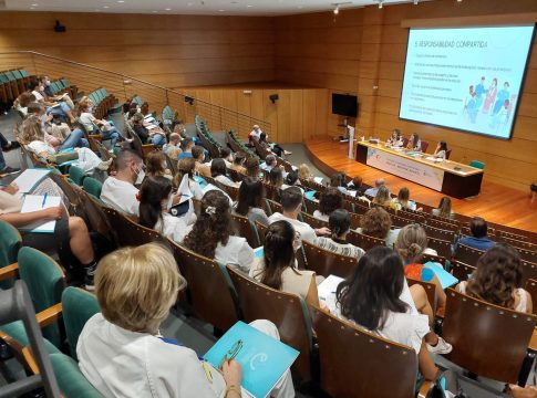 Canarias cuenta con 300 enfermeras en dispositivos especializados de Salud Mental