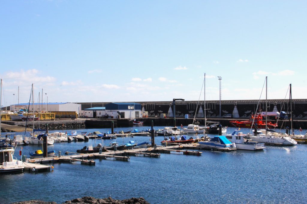 El Gobierno de Canarias concede subvenciones a las Cofradías de Pescadores por valor de un millón de euros