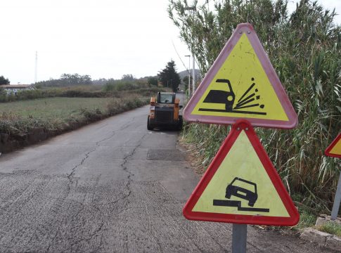 El plan municipal de asfaltado comienza a mejorar la red viaria de Tacoronte