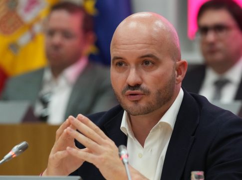 Fermín Albaladejo reelegido presidente de los Jóvenes Empresarios de España