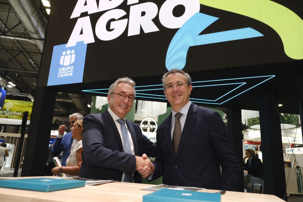 Cajamar y FEPEX colaboran para potenciar las exportaciones hortofrutícolas españolas 