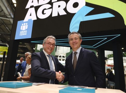 Cajamar y FEPEX colaboran para potenciar las exportaciones hortofrutícolas españolas 