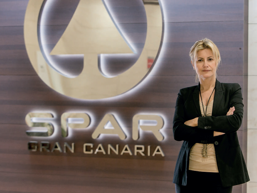 Dunia Pérez: “Nuestro objetivo es seguir creciendo junto a los más de 200 agricultores y ganaderos canarios con los que colaboramos”