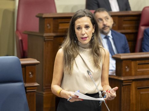 La consejera de Turismo y Empleo destaca el valor de la formación en la creación de empleo juvenil