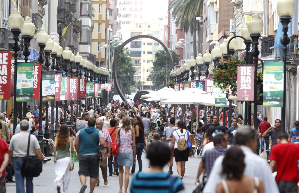 La Vicepresidencia subvenciona con 719.000 euros la celebración de eventos  para dinamizar el comercio