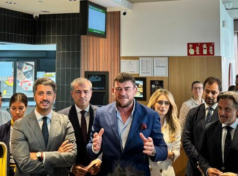 McDonald’s abre un nuevo restaurante en la localidad tinerfeña de San Cristóbal de La Laguna y consolida su apuesta por las Islas Canarias