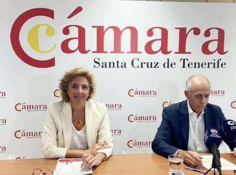 Las buenas previsiones turísticas mantienen estable la confianza de los empresarios