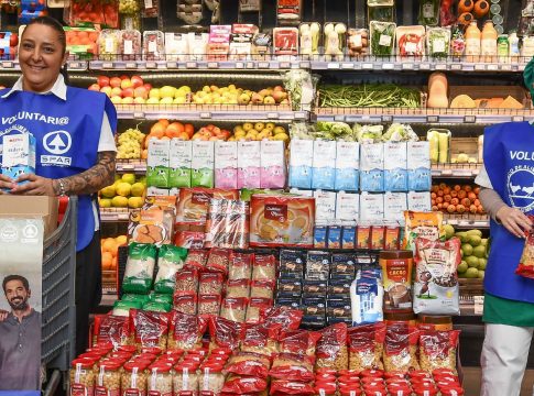 SPAR Gran Canaria se vuelca con la gran recogida solidaria  para el banco de alimentos