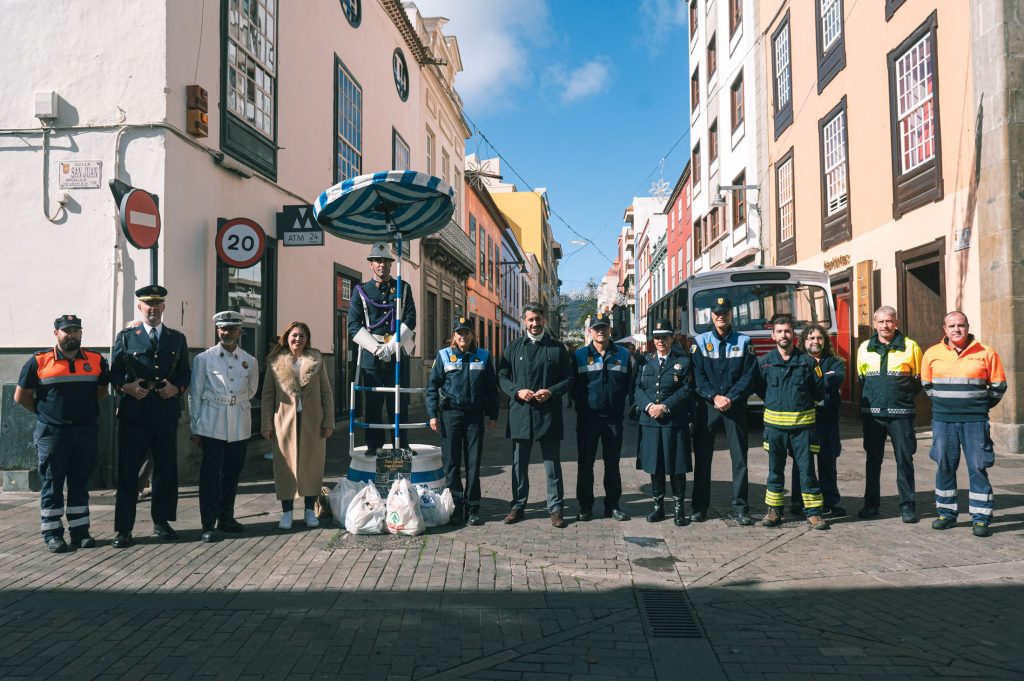 La Laguna se viste de solidaridad gracias a la campaña ‘Navidad con Corazón’
