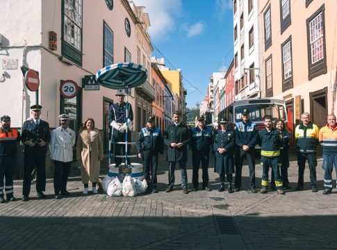 La Laguna se viste de solidaridad gracias a la campaña ‘Navidad con Corazón’