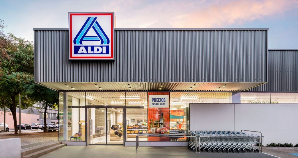 ALDI cierra 2023 con 12 supermercados en Canarias y un 32% más de sala de ventas