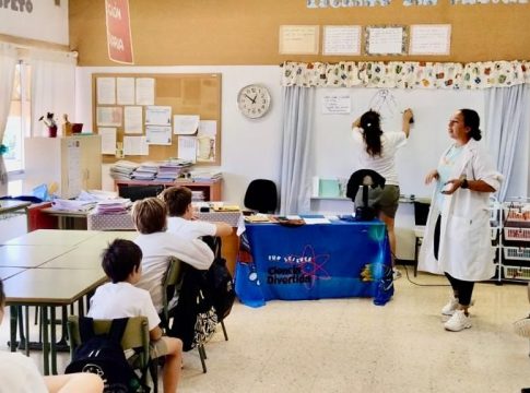 El Cabildo de Fuerteventura previene a los jóvenes sobre el mal uso de las nuevas tecnologías