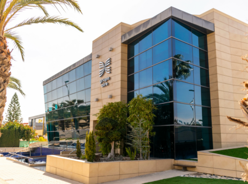 Grupo Aire consolida su presencia en Canarias con la integración de Idecnet, operador con red y data center propio en las islas