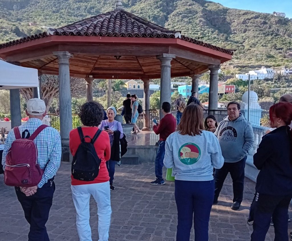 Más de 200 personas han participado en las rutas interpretativas del PFAE Icod Turístico