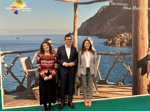 Canarias y Baleares analizan las necesidades en materia de conectividad en ambos Archipiélagos