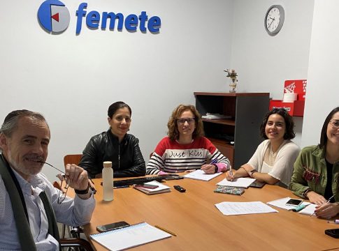Otro proyecto empodera a mujeres profesionales en industrias canarias