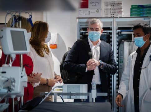 Clavijo: “Haremos todos los esfuerzos para que no haya una Canarias a dos velocidades en un área como la sanitaria»