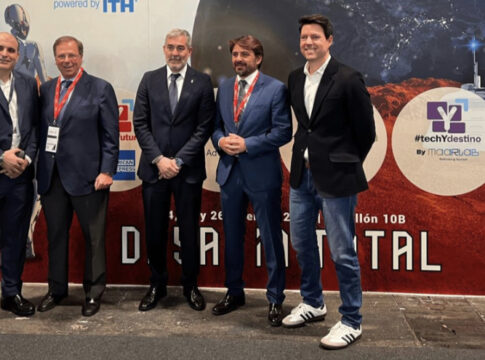 Canarias impulsa su industria tecnológica turística en Fitur