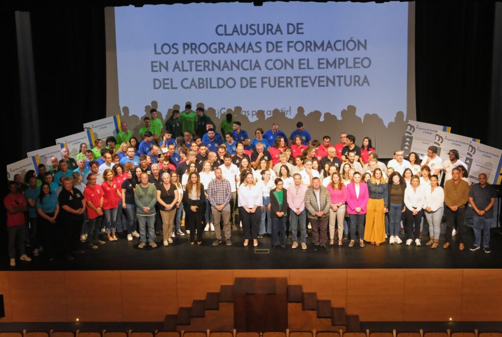 El Cabildo forma a 140 personas gracias a los Programas de Formación en Alternancia con el Empleo (PFAE)