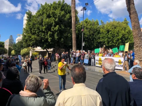 "Los agricultores plataneros no estamos en la reunión con el Ministro"