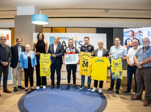CaixaBank y las principales entidades deportivas de Gran Canaria acompañan a Alejandro Rojas en su ‘Camino a París’