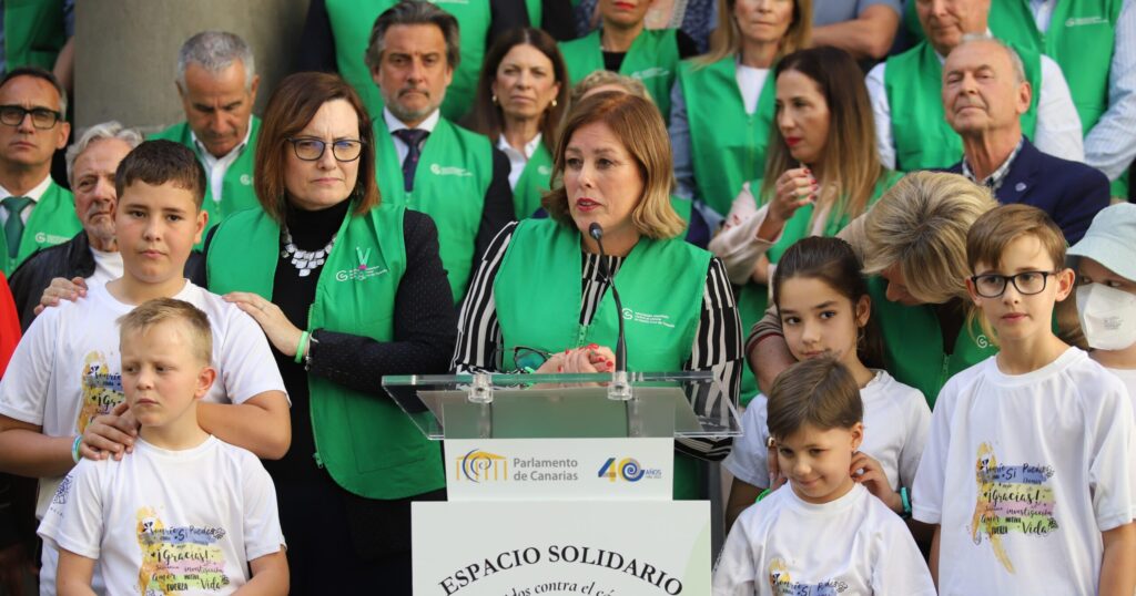 El Parlamento de Canarias se une contra el Cáncer