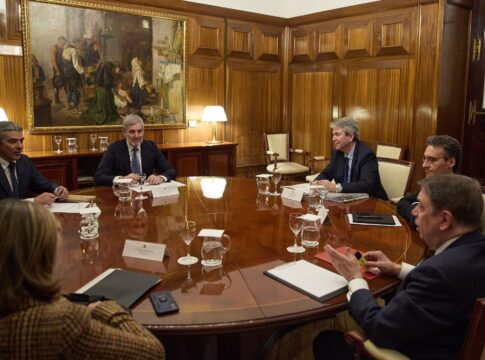 Gobierno de Canarias y Ministerio de Agricultura abordan las necesidades del campo canario