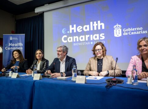 Clavijo asegura que la IA, la robótica y la teleasistencia fortalecerán el sistema sociosanitario canario