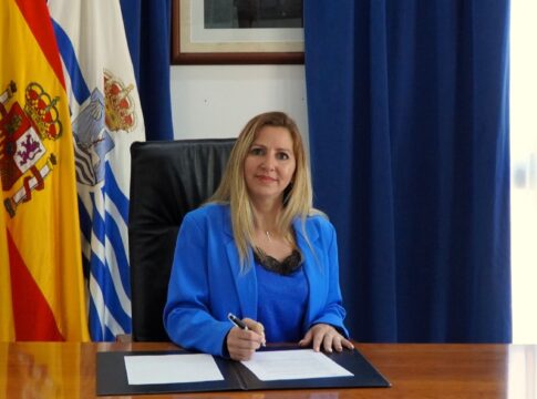 an Juan de la Rambla se tiñe de morado este viernes con motivo del 8M