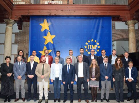 El alcalde representa a Puerto de la Cruz en la comisión de Turismo de la FEMP constituida este lunes en Madrid