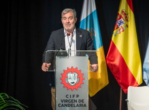 El presidente de Canarias destaca la formación profesional dual como eje para el desarrollo social y económico de las islas