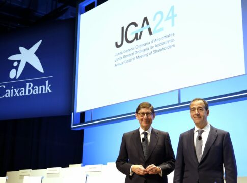 La Junta General de Accionistas de CaixaBank aprueba la distribución de un dividendo de 2.890 millones de euros, un 70% más que en 2022
