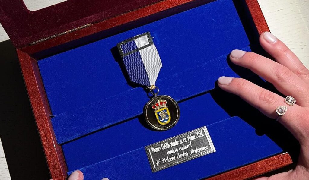 ETXART PANNO viste a Valeria Castro para la primera edición de los Premios Cabildo Insular de La Palma